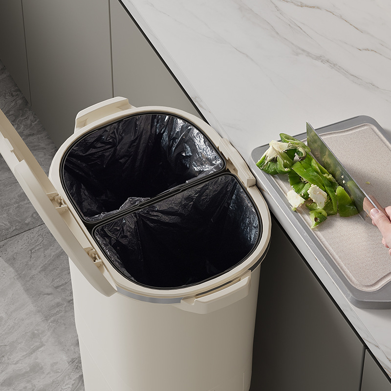 ‌Step Pedal Kitchen Bin - Odor - Commercial Kitchen Manufacturers avis et prix